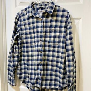 Carhartt Blue Plaid Size M Women’s Long Sleeves.
